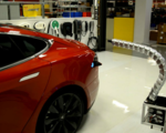 Video robotic tesla snake in action let the strange charging capability commence